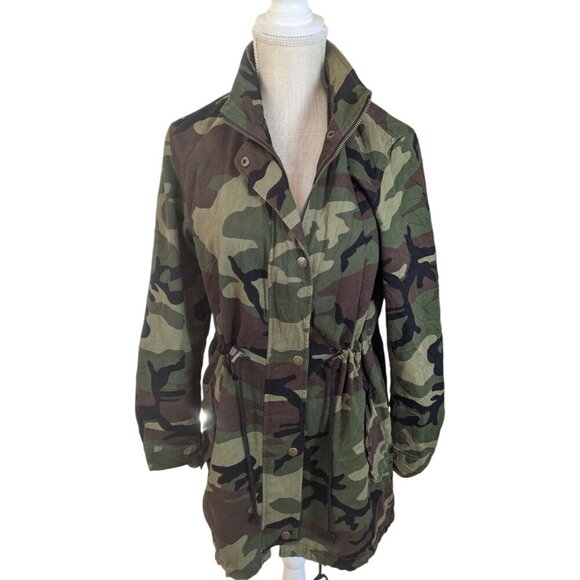 Forever 21 Camo Print Utility Jacket - Picture 3 of 5